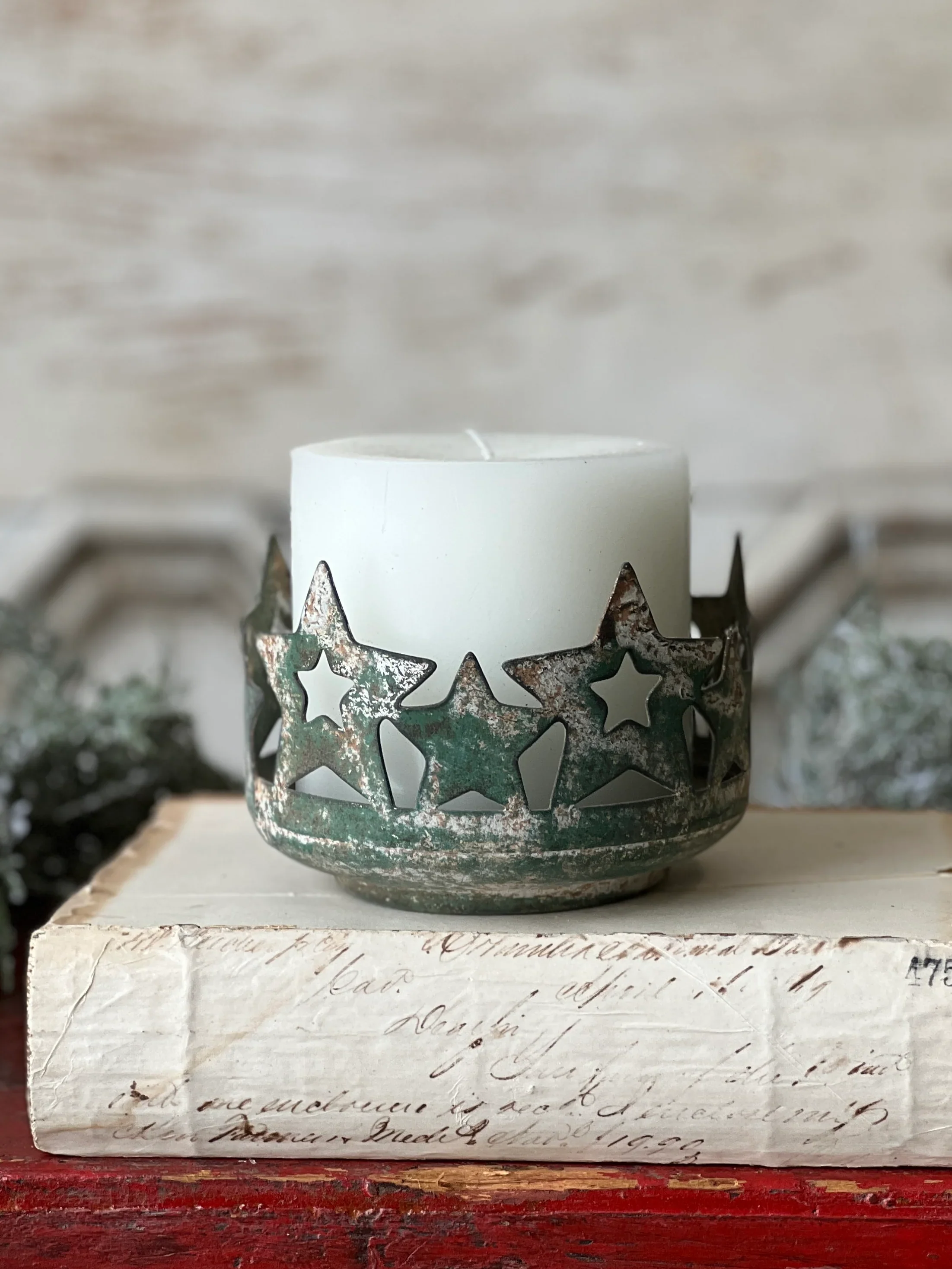 Set of 3 Wonderland Candle Holders - Image 3