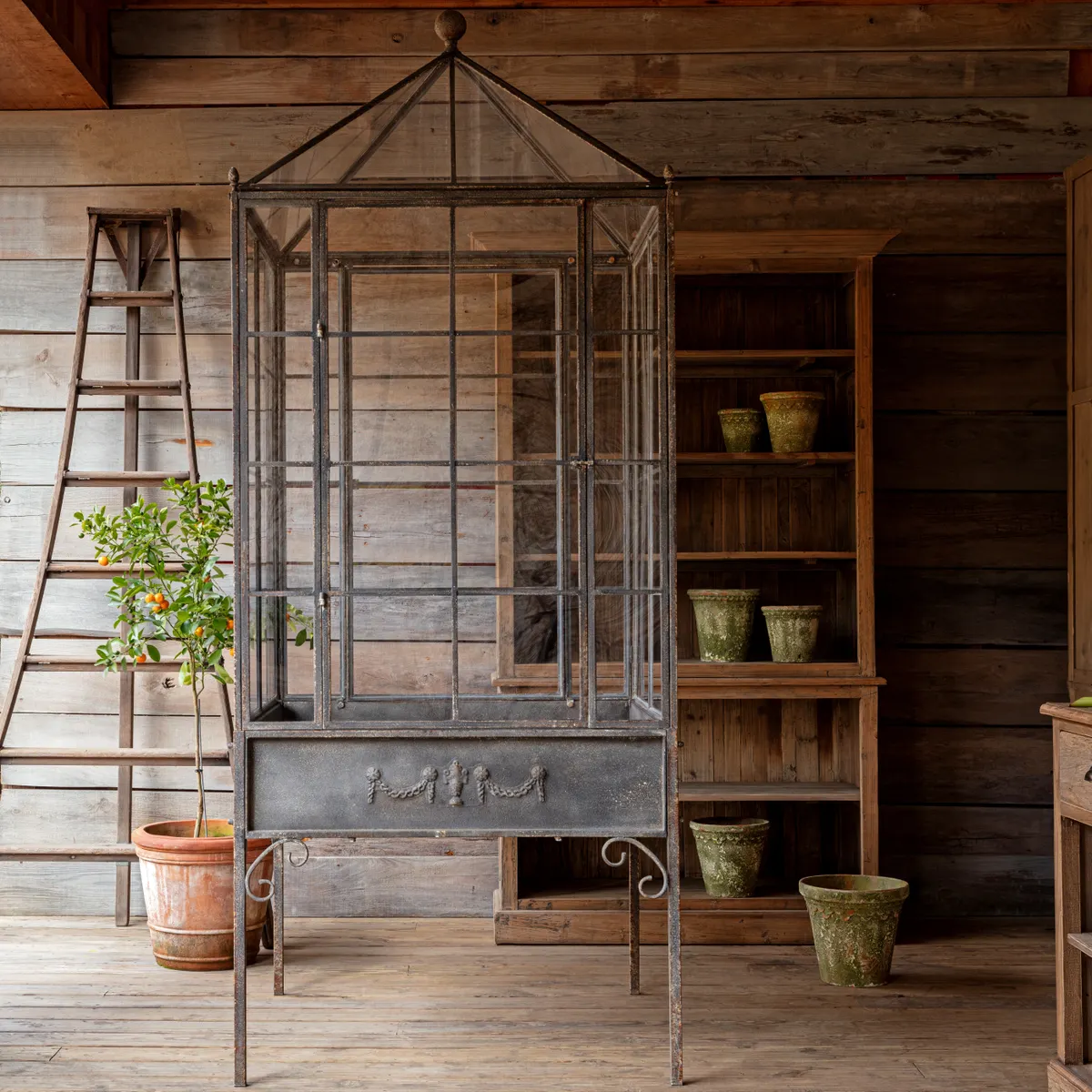 The Conservatory Table - Image 3