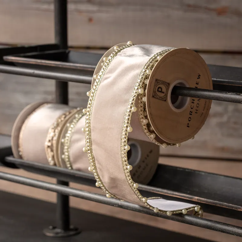 The Ribbon Display Stand - Image 4